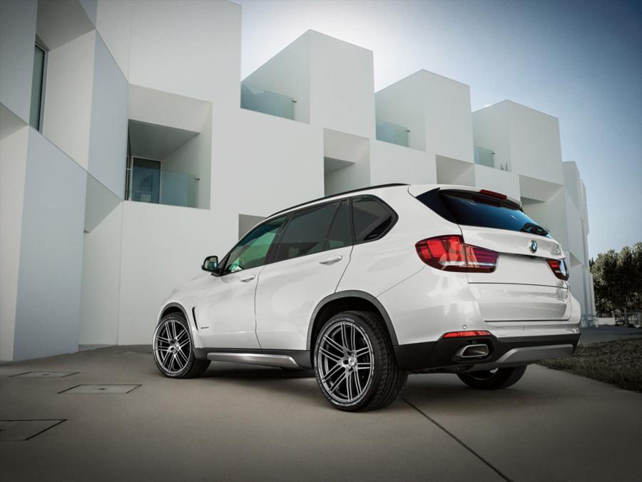  BMW X5 on AEZ Wheels 2015 года  (фото 6 из 12)